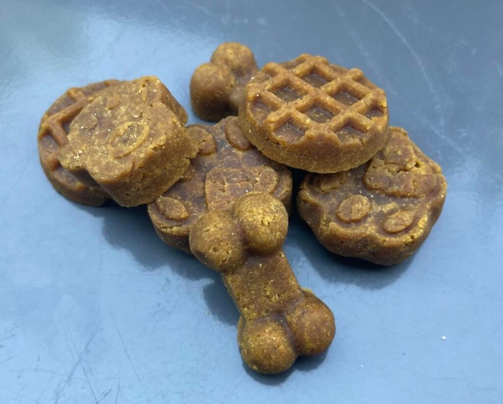 Pumpkin, Banana and Peanut Butter (11 oz)