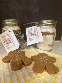 Gingerbread Cookie Mix in a Jar
