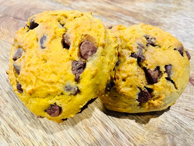 Pumpkin Chocolate Chip Cookies